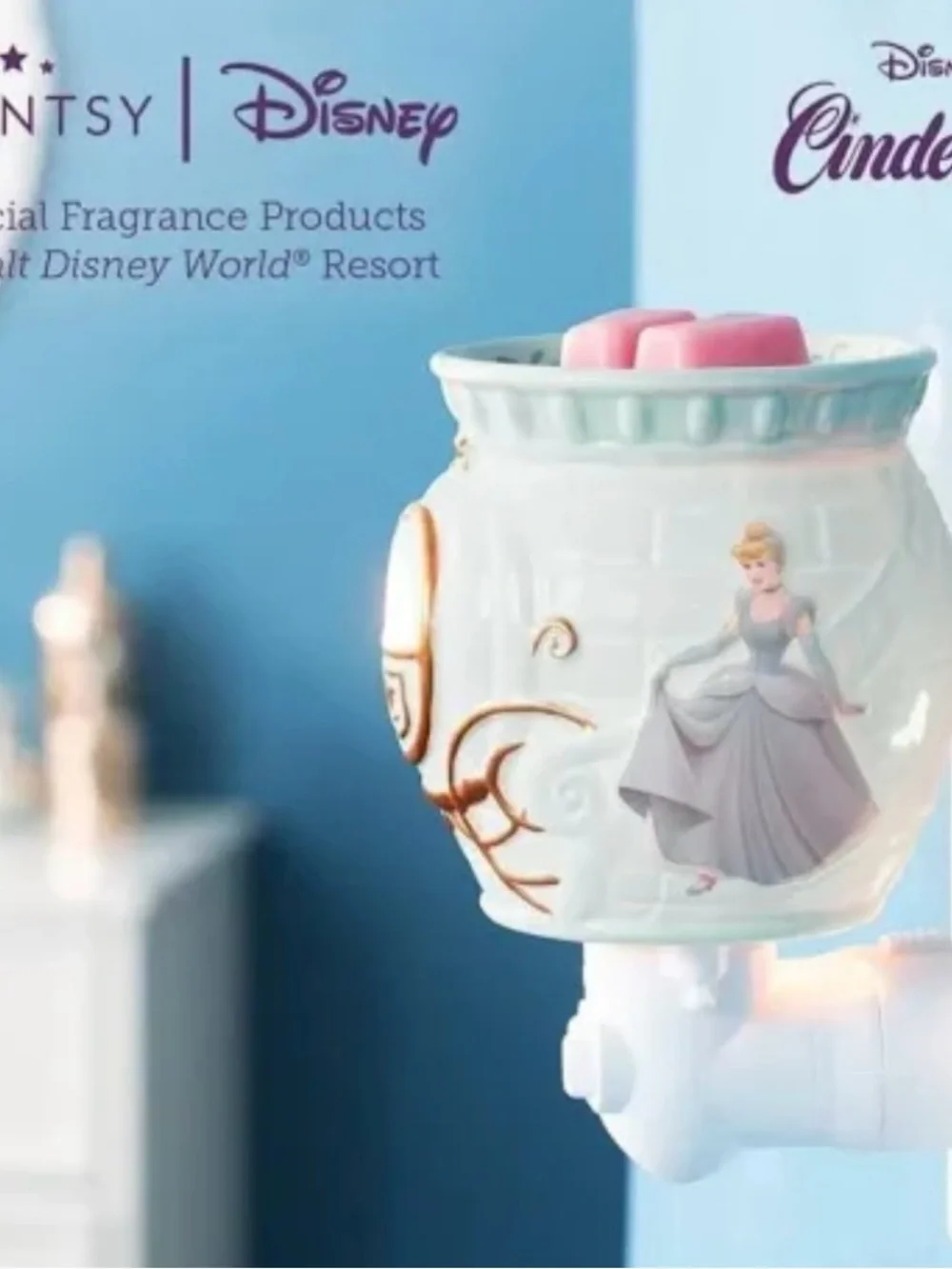 Disney Cinderella Ceramic Wall Warmer in Light Blue, Pink and Gold